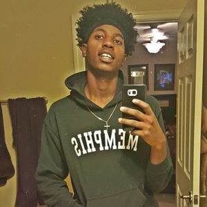 Meet your Posher, Desmond