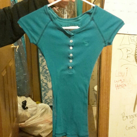 Abercrombie half button