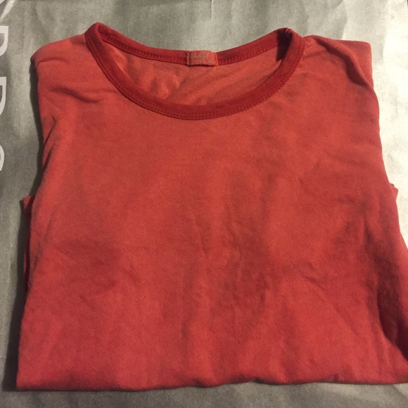 Brandy Melville tee
