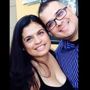 Meet your Posher, Zoila