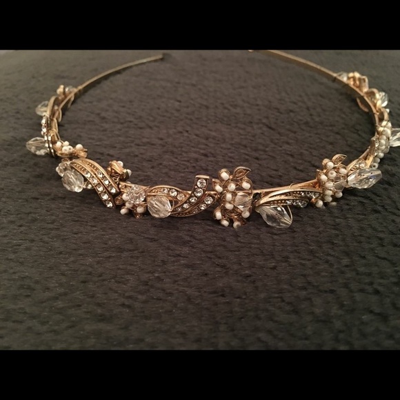 Beaded headband - vintage look