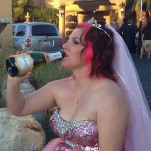 Meet your Posher, Tara