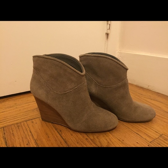 ALDO Ankle Suede Taupe Boots