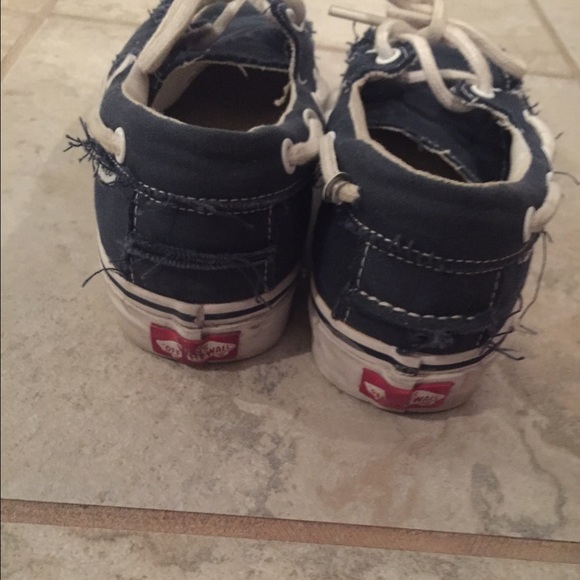 Vans - Picture 2 of 3