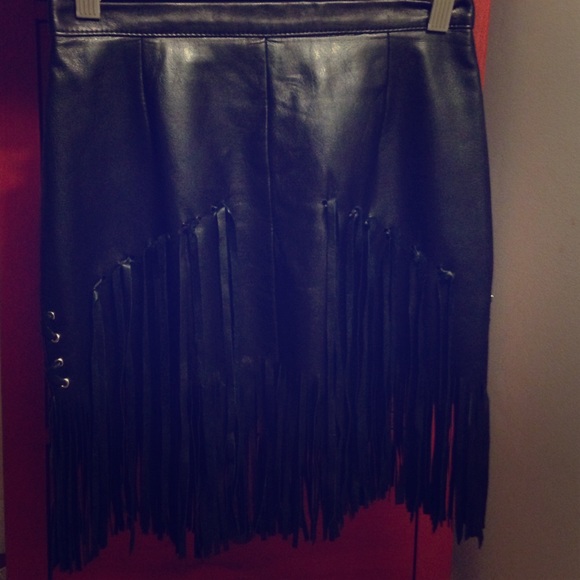 NWT!!!! American vintage fringe sexy leather skirt