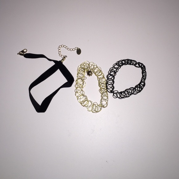 Choker set