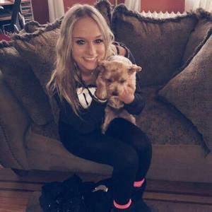 Meet your Posher, Elizabeth