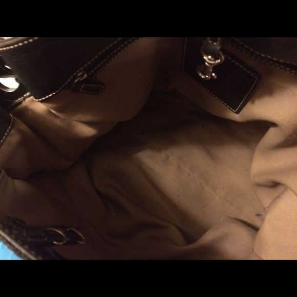 Signature Black Coach - Picture 4 of 4