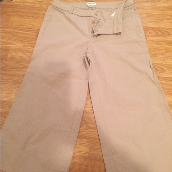 Calvin Klein beige colored Capri wide leg pants