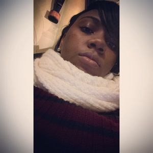 Meet your Posher, Adrianna