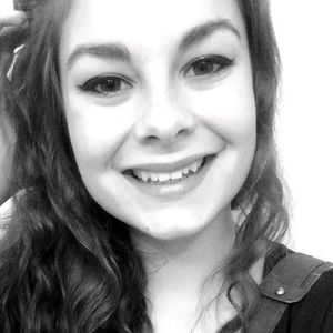 Meet your Posher, Michaela