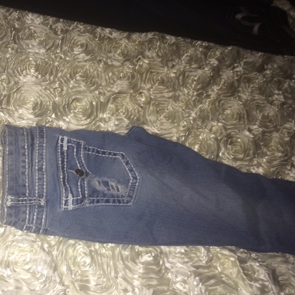 Jeans - Picture 2 of 4