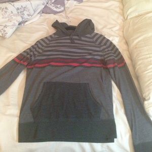 Gray and red pullover hoodie