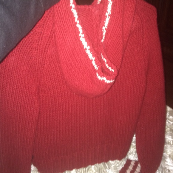 Sweater - Picture 3 of 4