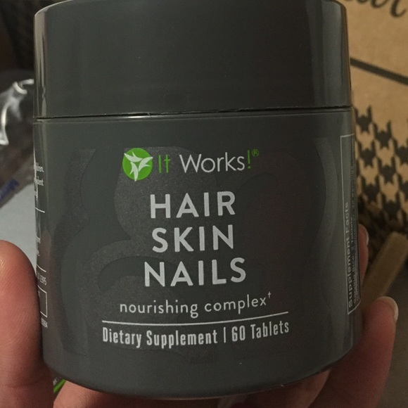 It Works! Hair Skin Nails -UNUSED ONE MONTH SUPPLY