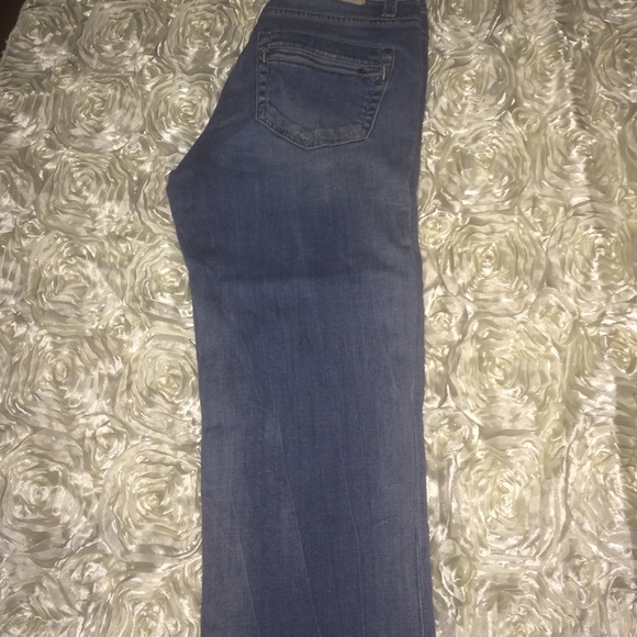 Jeans - Picture 2 of 4