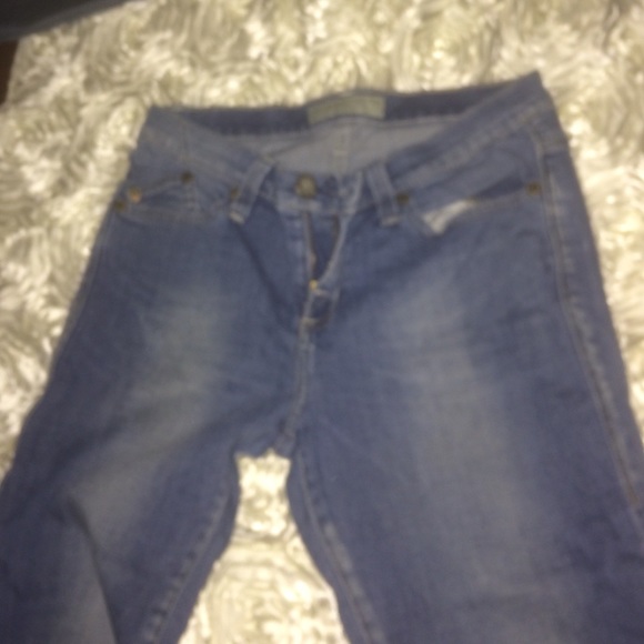 Jeans - Picture 3 of 4