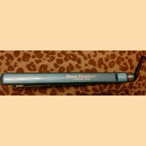 BaByliss Pro Nano Titanium Flat Iron
