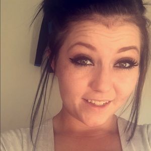 Meet your Posher, Tori