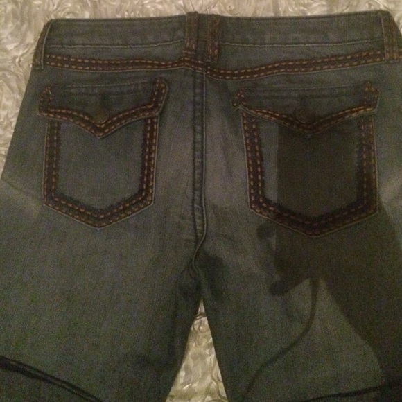 Rock47 - Picture 2 of 4