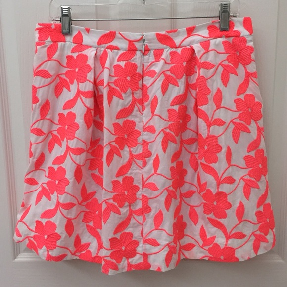 SOLD J. Crew Floral Embroidered Skirt Pink White - Picture 2 of 4