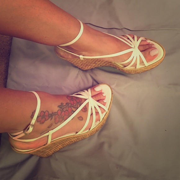 White, strappy wedge, Guess shoes.
