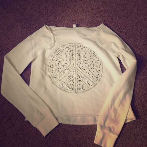 Sweater - Picture 1 of 2