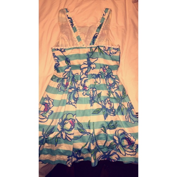 Lilly Pulitzer dress - Picture 2 of 3