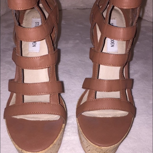 Steve Madden wedges - Picture 2 of 4