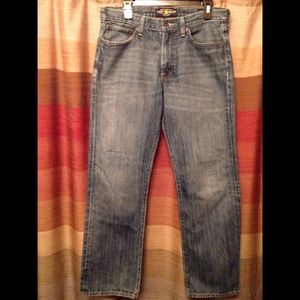 Men's Lucky Brand straight leg jeans, size 32x32