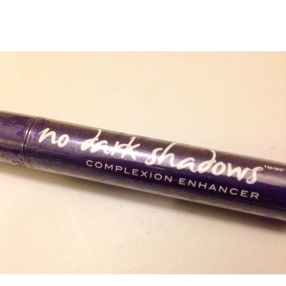 Sephora Makeup - New Concealer Complexion Enhancer Pizazz Full Size Sephora Makeup - New Concealer Complexion Enhancer Pizazz Full Size