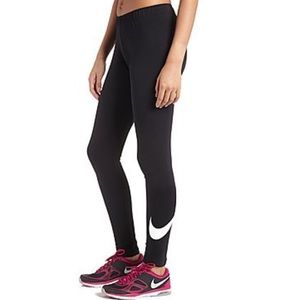 NIKE Swoosh Logo Leggings