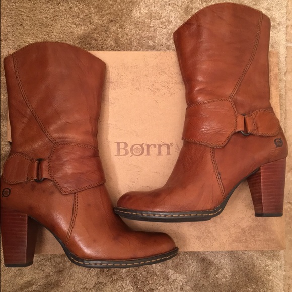 Born 3/4 boots