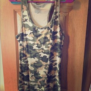 Camo tanktop