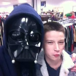 Meet your Posher, Travis michael