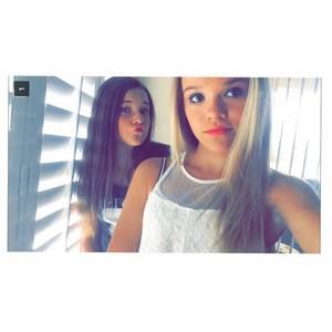 Meet your Posher, Kaitlyn