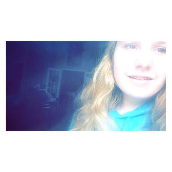 Meet your Posher, Danielle - Picture 1 of 1