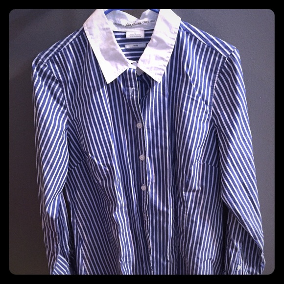 Blue and white button up - Picture 1 of 2
