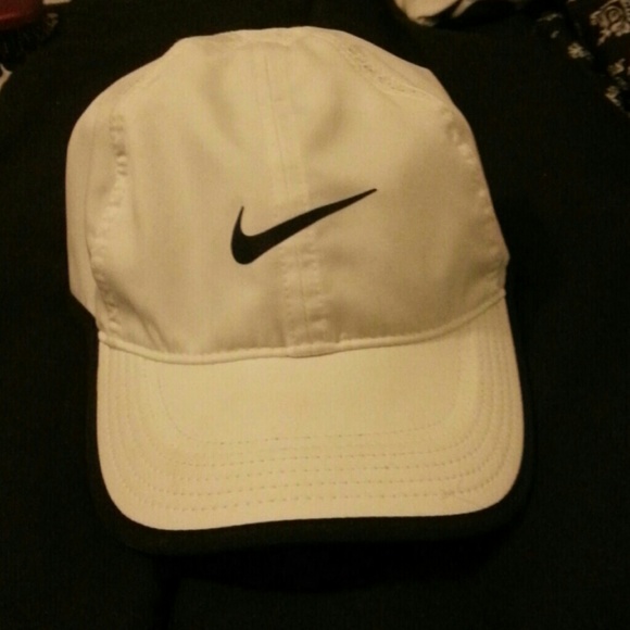 brown nike cap