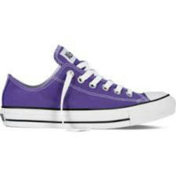Purple Converse 7.5 W