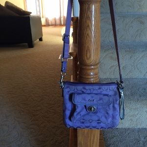 Authentic Coach crossbody