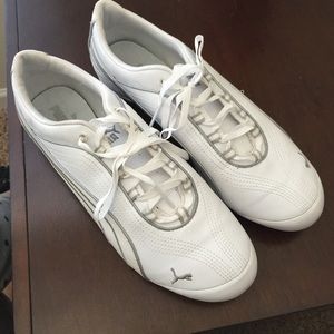 Womens puma size 11