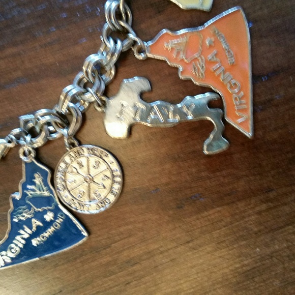 Forever 21 Charm Bracelet - Picture 3 of 4