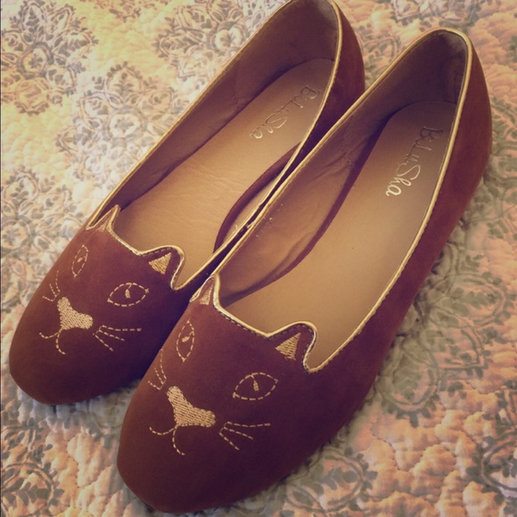 Adorable Cat Shoes - Never Worn, size 7 - 7 1/2