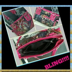 Camo & Pink Double Pistol Bling Purse