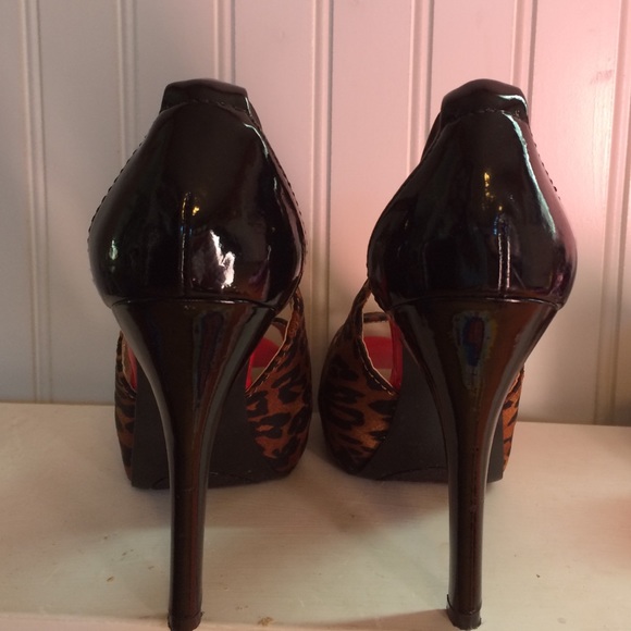 💥FINAL PRICE💥 Peep toe cheetah print stiletto - Picture 3 of 4