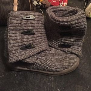 Bear claw boots