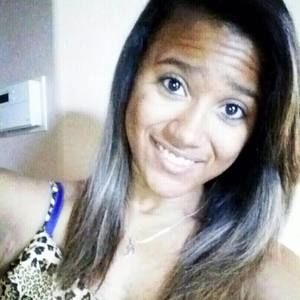 Meet your Posher, Anissa