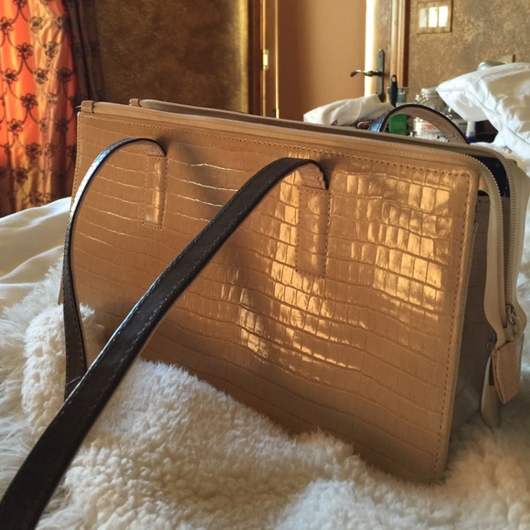 Donald Pilner handbag