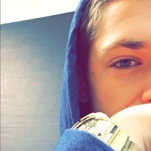 Meet your Posher, Aidan